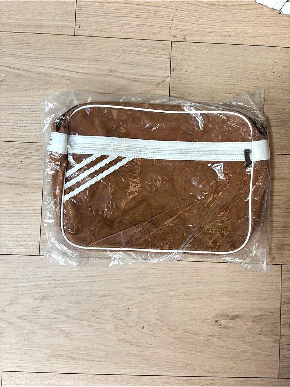 adidas Gazelle Brown & White Messenger Bag NWT